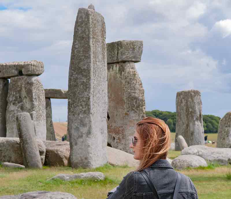 Guest in front of the stones.